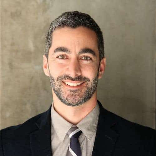 Kian-Gohar-Headshot-Cropped-1.jpg